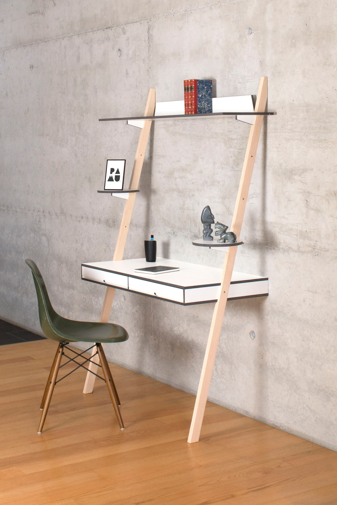 asztal_lean-on-desk-pamu-2